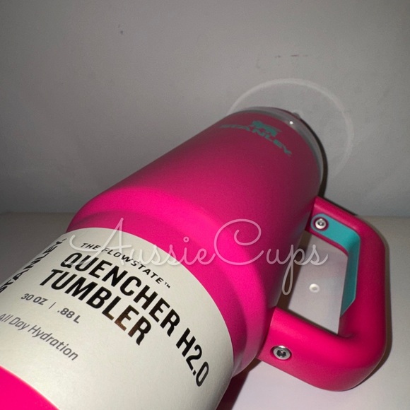 Stanley Passion Pink 30 oz Quencher Tumbler, Hot Pink & Turquoise, Minor Flaws - Picture 14 of 15